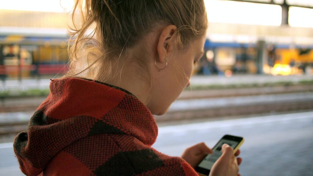 esim karte handy prepaid vergleich kaufen holafly