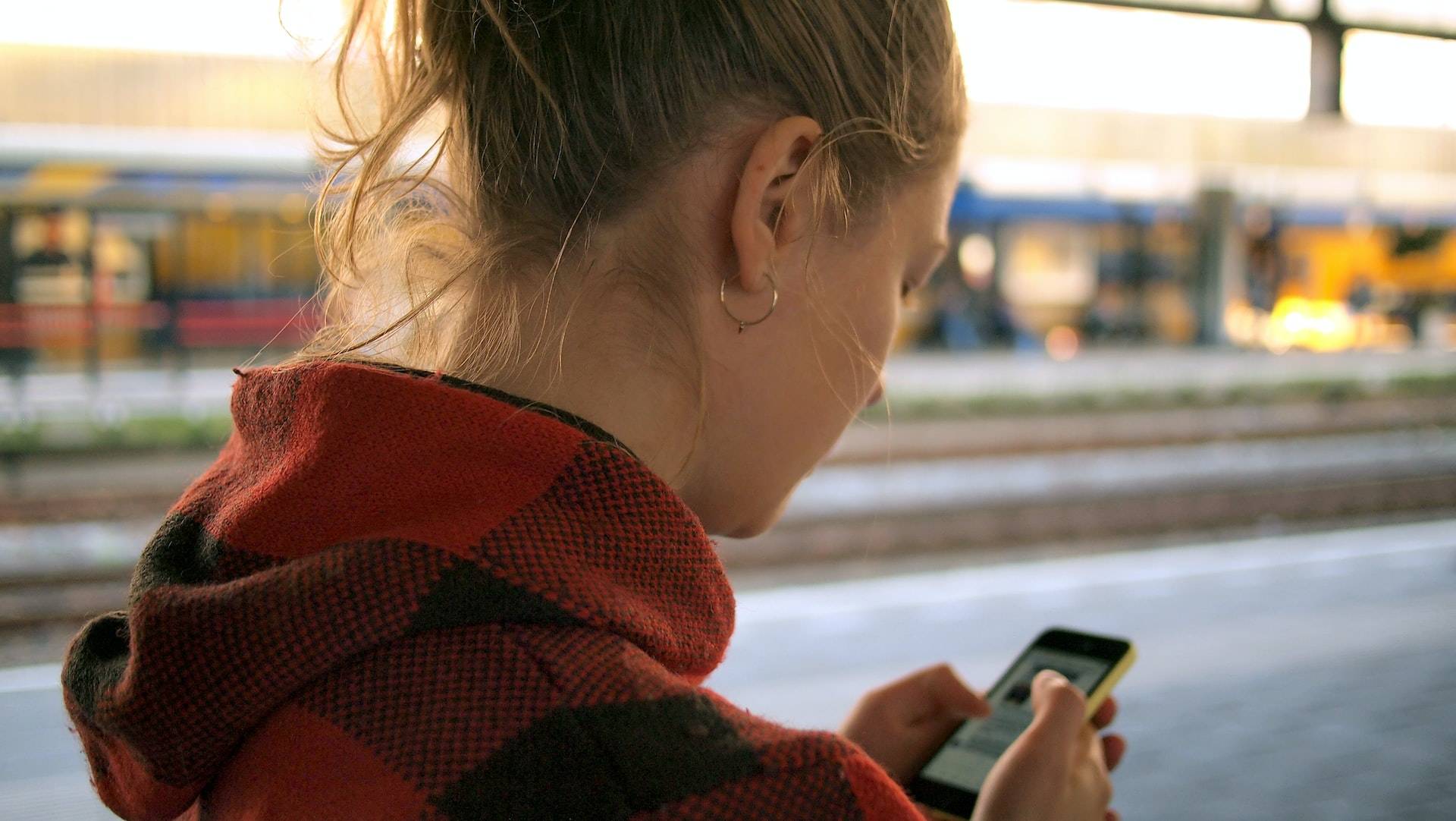 esim karte handy prepaid vergleich kaufen holafly