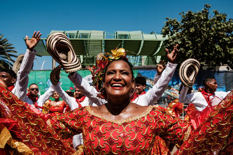 Festival tradicional nas Caraíbas, destacando a cultura local e ajudando a escolher a melhor altura para visitar a região.