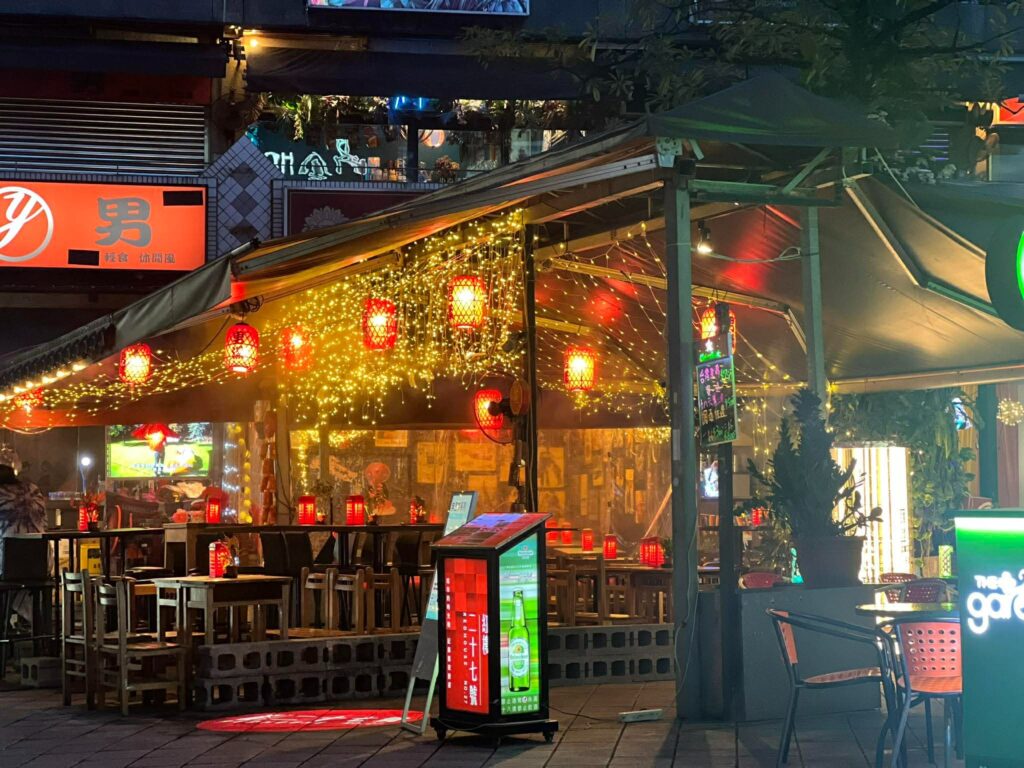 navigating taiwan with an esim