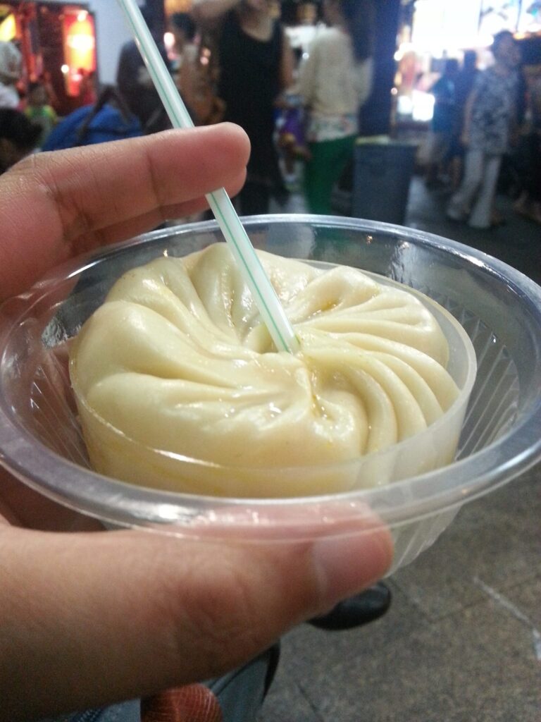 A life-changing steamed bun at Yuyuan