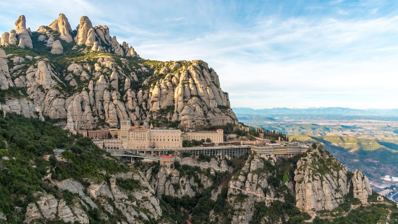 most beautiful places in spain: montserrat