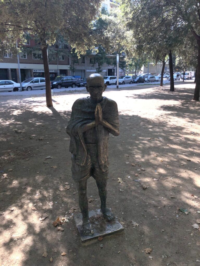 A quiet corner in Barcelona: Jardins de Gandhi